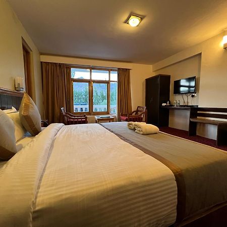 The Pangong Hotel Leh Exterior foto